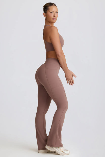 Soft Active V Waist Pocket Flared Leggings in Mocha